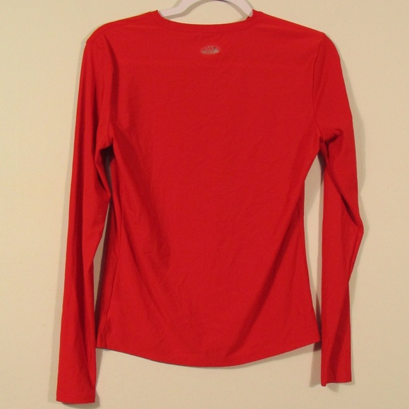 Under Armour Lightweight Top and Capris Set - Picture 5 of 9